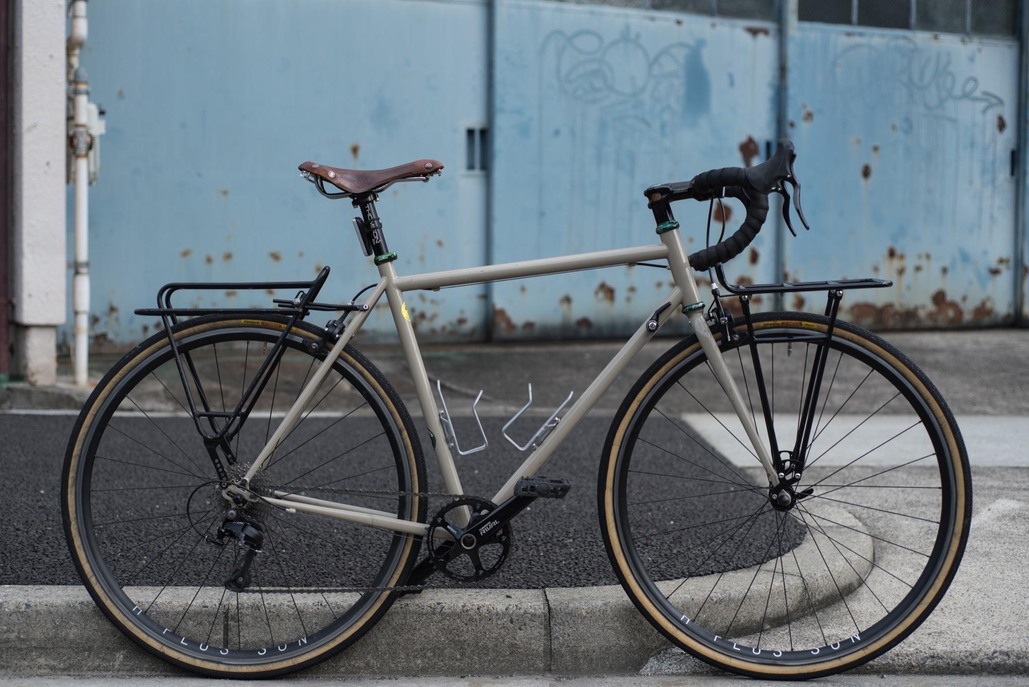 Pelago Commuter Front Rack | Circles／名古屋の自転車屋サークルズ
