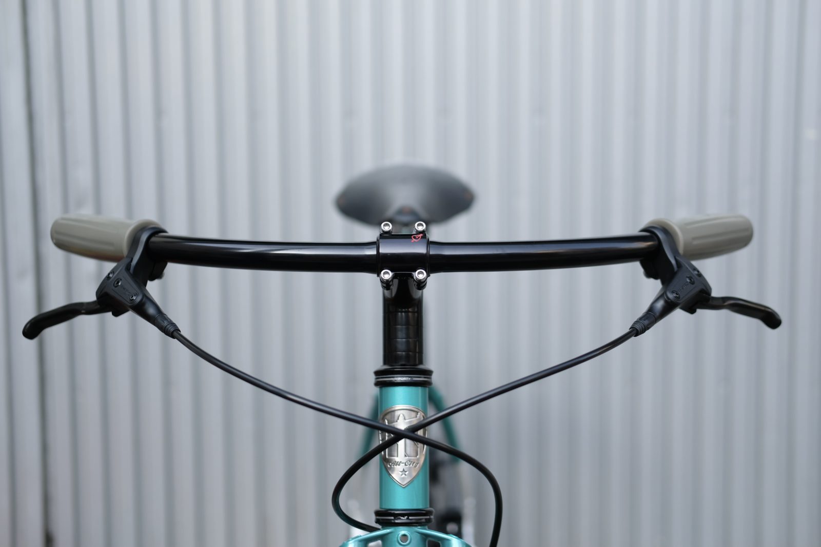 魅力の NITTO 日東 B617AA 450mm シルバー プロムナードバー 自転車部品 サイクルパーツ