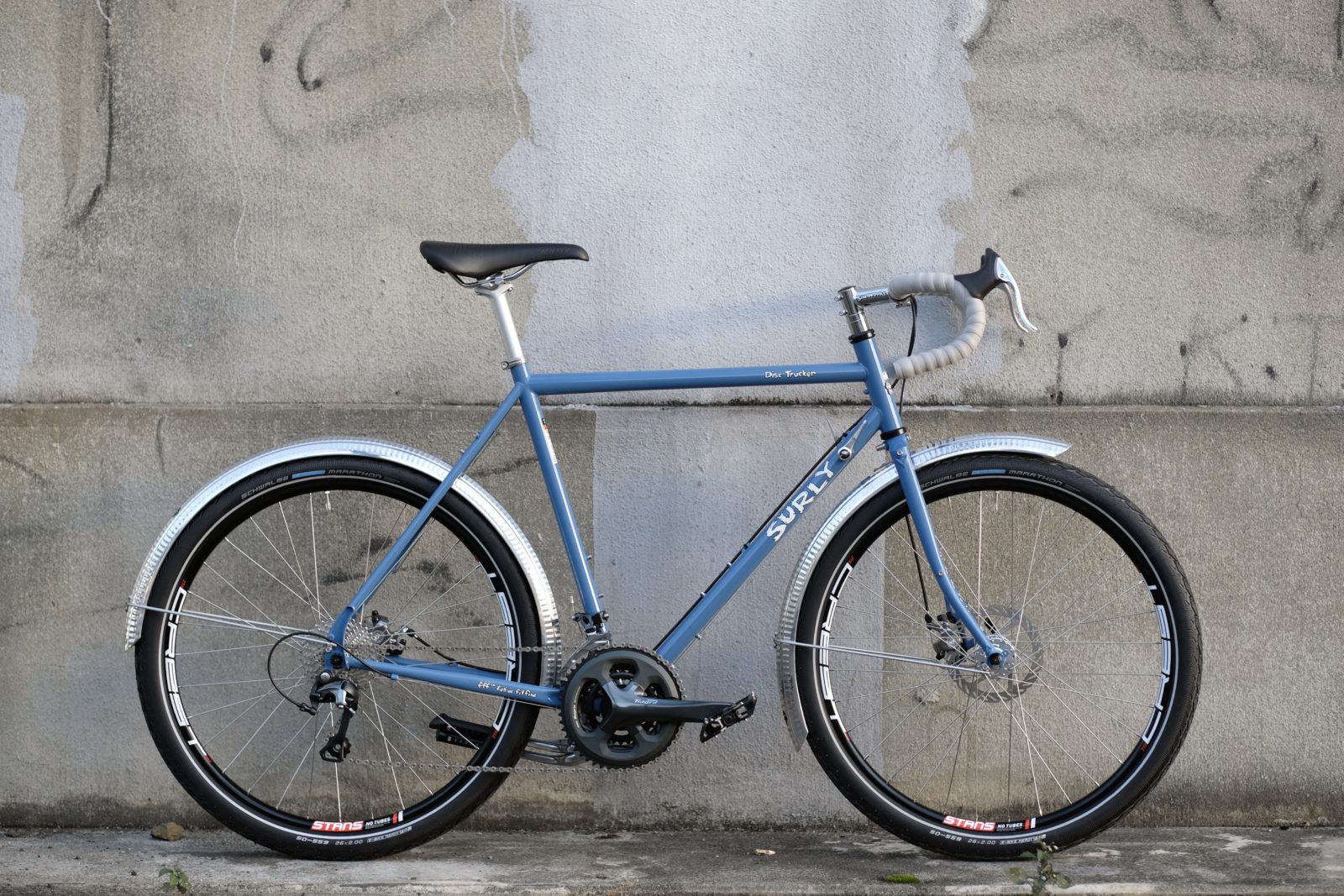 BIKE of the WEEK】SURLY / Disc Trucker | Circles／名古屋の自転車屋 