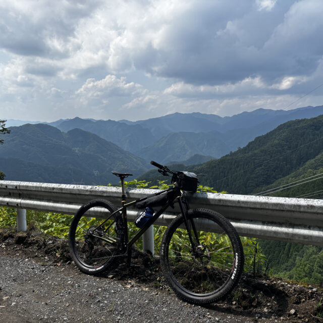 【林道ライド】埼玉と群馬の県境へ〜林道 二子山線〜