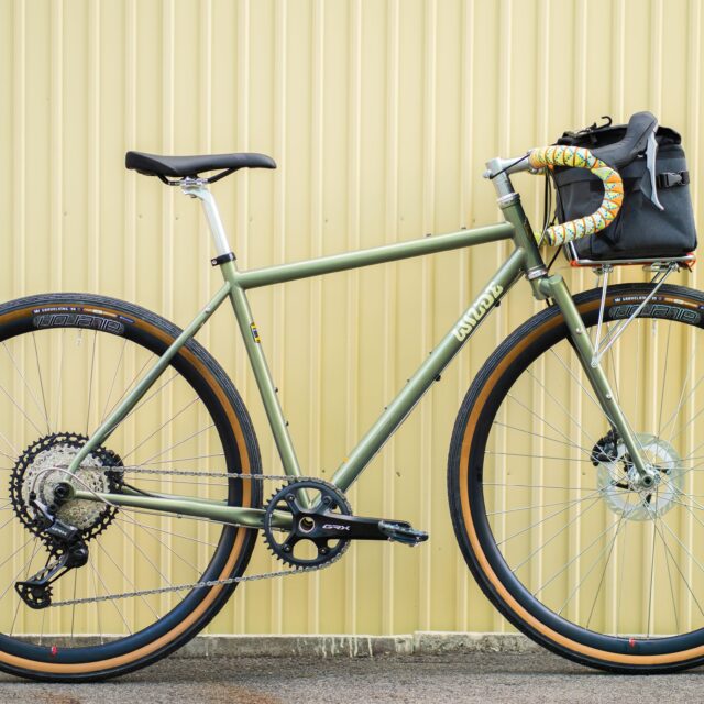 【WILDE】定番モデルが一気に揃ったので、まずは森の奥も日常も走り込めるRamblerの話をしよう。